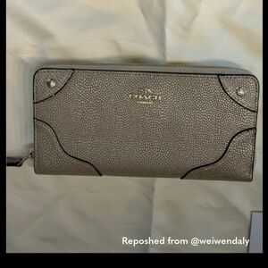 Coach Pearl Leather Mickie Accordian Zip Around Wallet